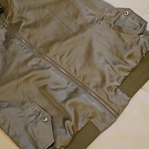 Carli Bybel bomber jacket - Picture 5 of 11